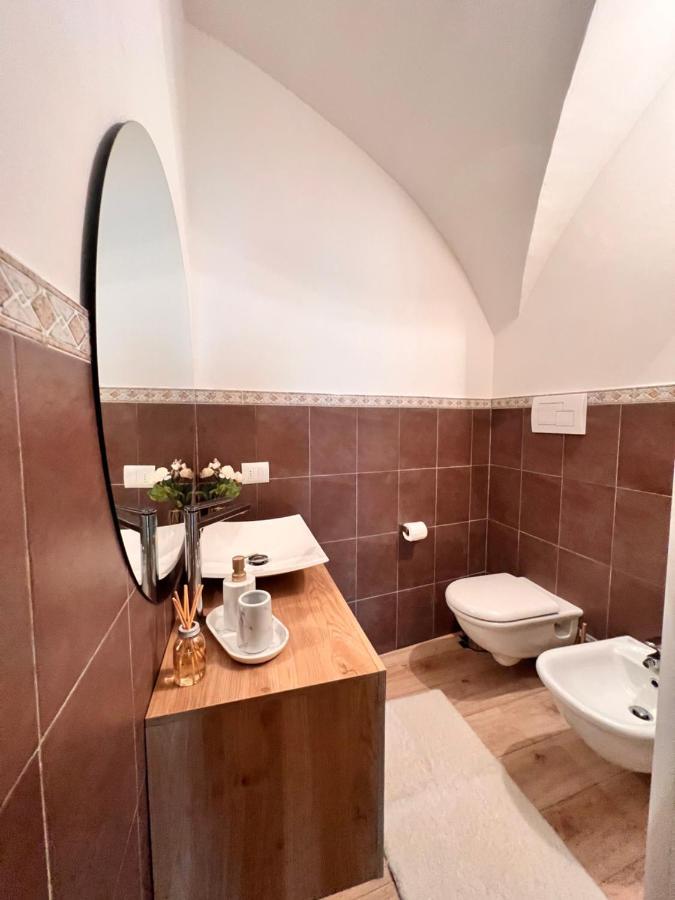 L'Arco Sul Lago • Gold Apartment Castro (Lombardy) Exterior foto