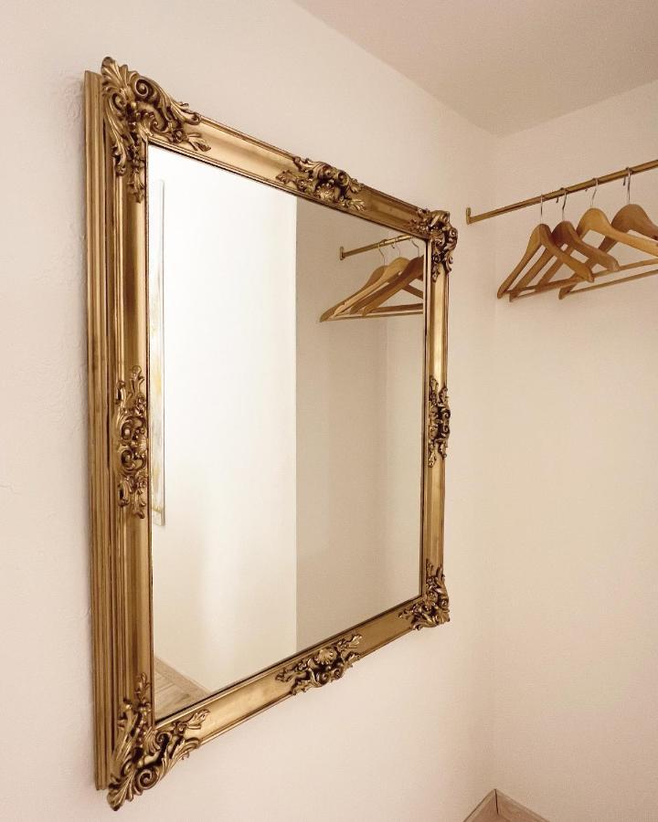L'Arco Sul Lago • Gold Apartment Castro (Lombardy) Exterior foto