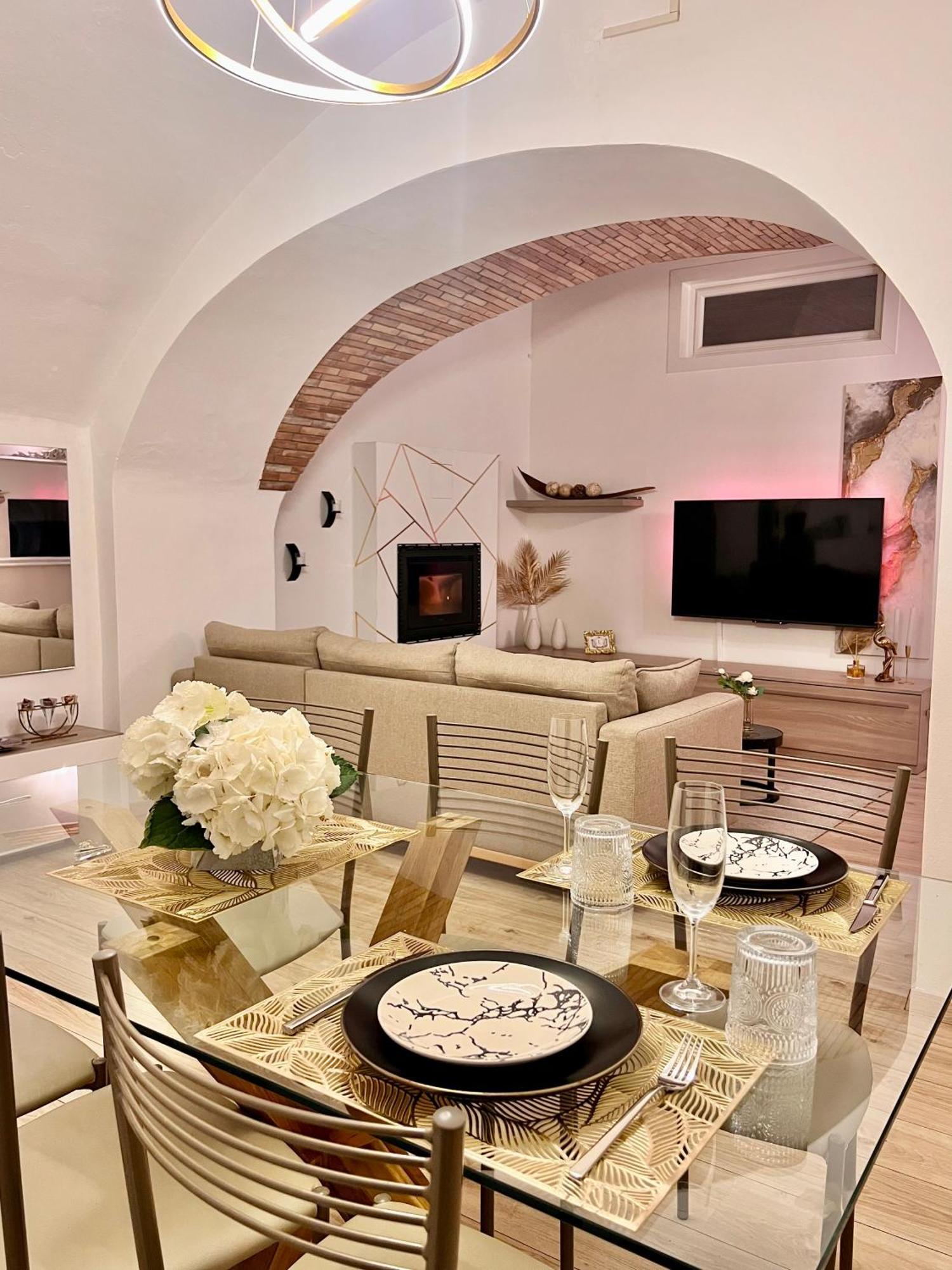 L'Arco Sul Lago • Gold Apartment Castro (Lombardy) Exterior foto