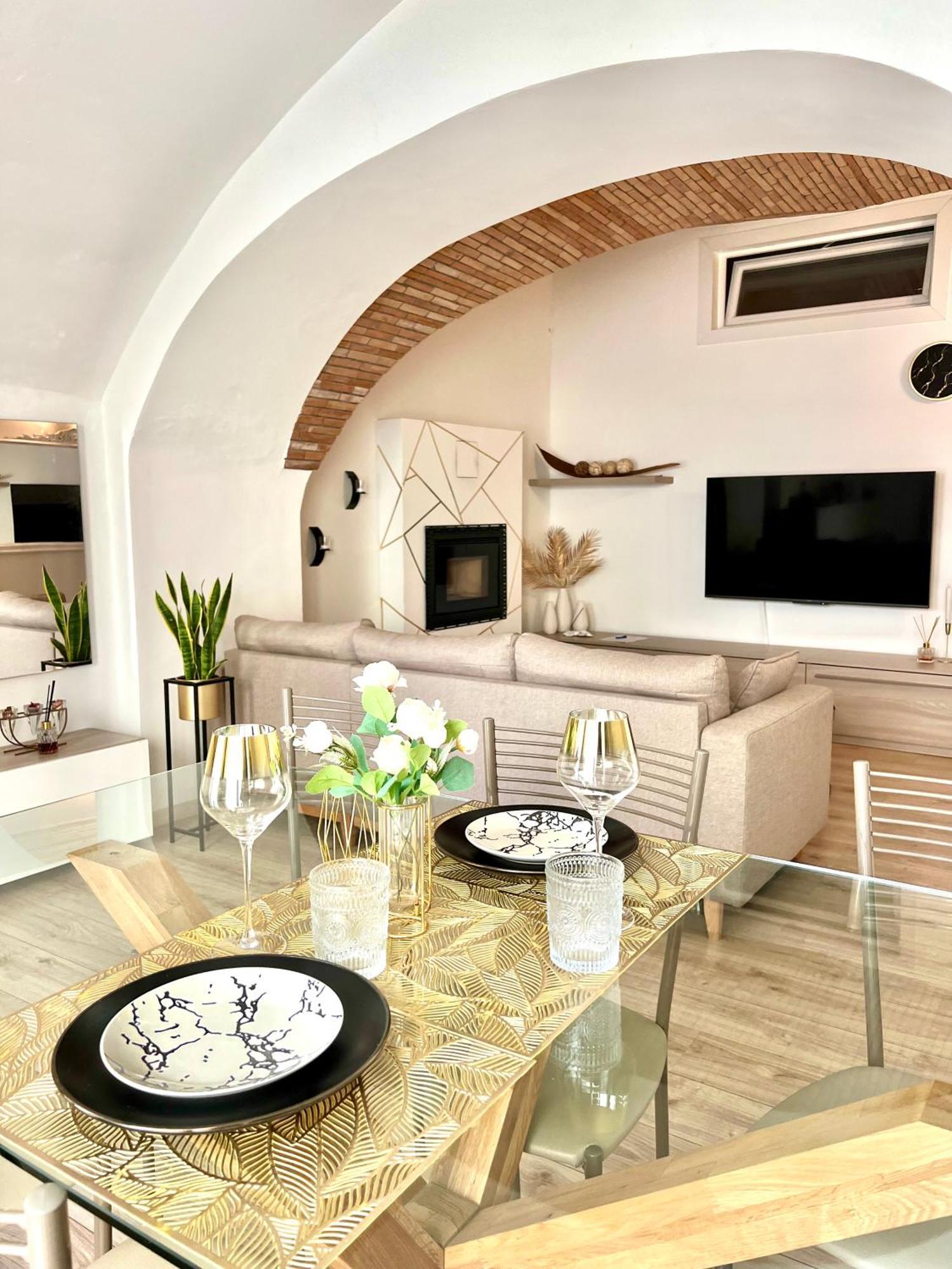 L'Arco Sul Lago • Gold Apartment Castro (Lombardy) Exterior foto